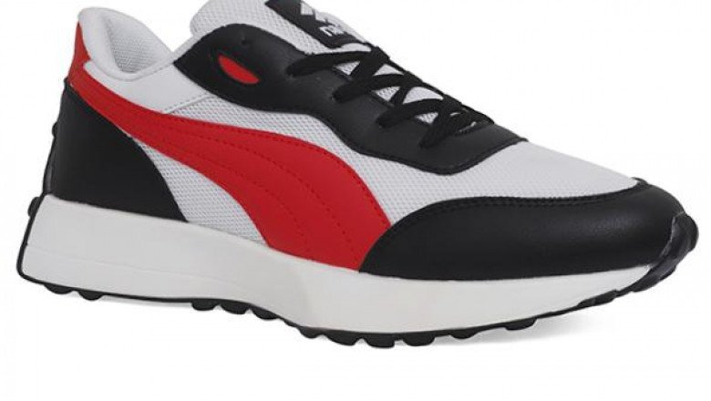 Training shoes for men online in Pakistan