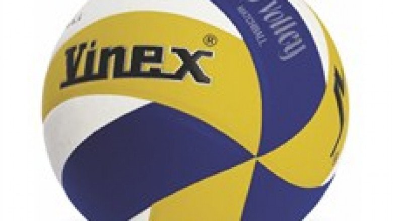 Buy Volleyball online at best prices