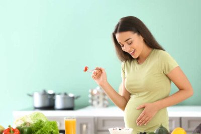 Eating Deli Meat While Pregnant: Risks and Precautions