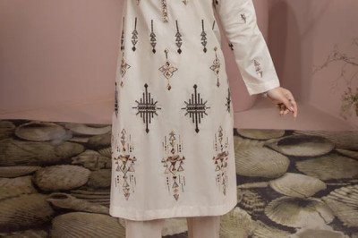 The Best Destination for Stitched Dresses Online Shopping in Pakistan