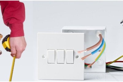 How to Spot Electric Problems Before You Call an Electrician