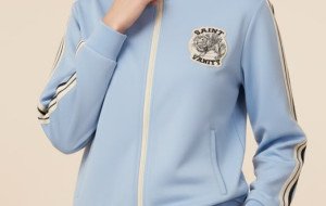 Saint Vanity tracksuit outfits for relaxed city weekends