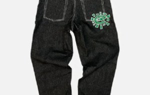 Adwysd Jeans: Modern Denim With a Purpose