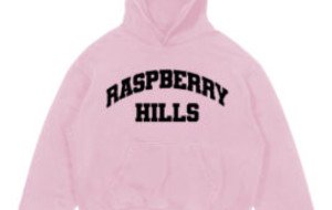 Raspberry Hills for Building a Versatile Capsule Streetwear Wardrobe