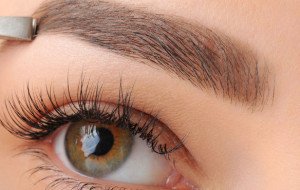 Eyebrow Hair Transplant In Dubai: Well-Defined Fuller Brows