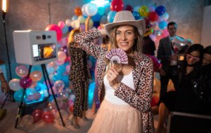 What Makes a Photo Booth Memorable at a Corporate Holiday Party?