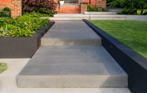 How Do You Compare Different Pavers for Outdoor Landscaping in Melbourne?